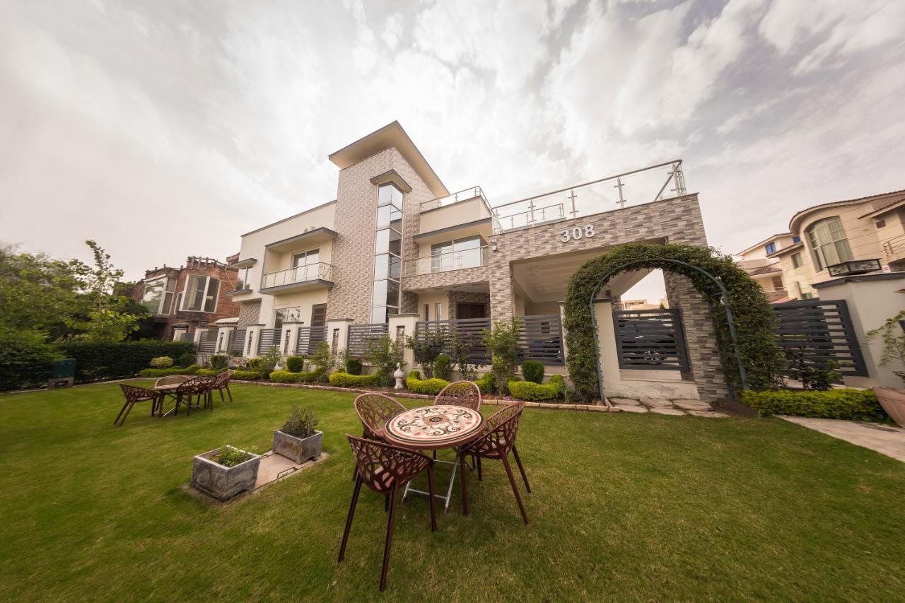 Canadian Inn Islamabad Eksteriør bilde