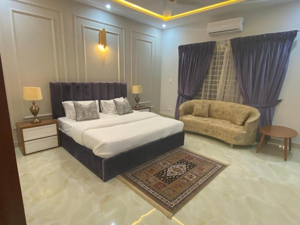 Canadian Inn Islamabad Eksteriør bilde